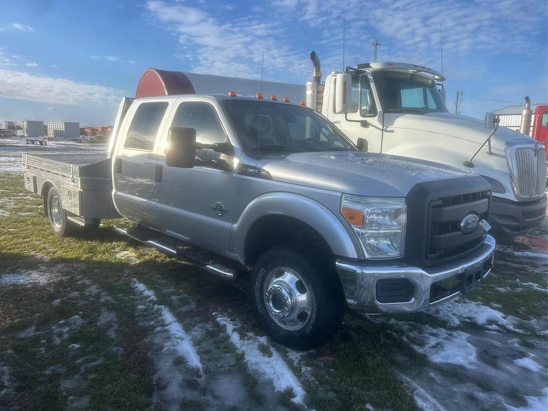 Image of Ford F-350 Primary image