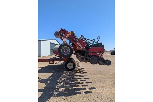Image of Case IH 1245 equipment image 3