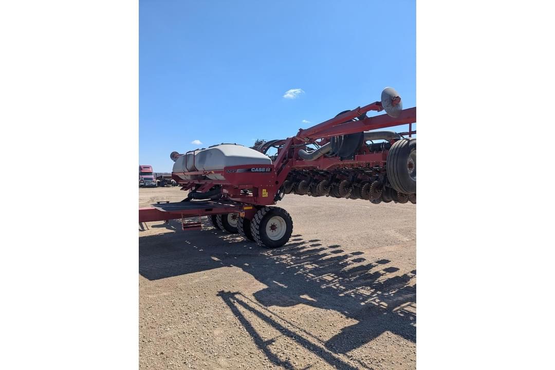 Image of Case IH 1245 Primary image