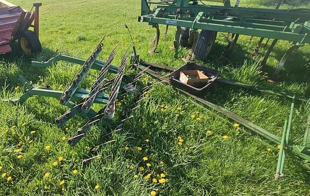 Image of John Deere 1010 equipment image 3