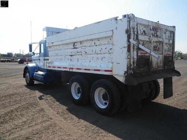 Image of Kenworth W900A equipment image 3