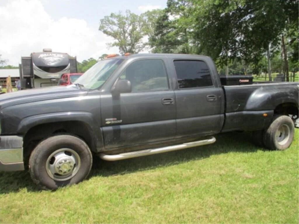 Image of Chevrolet 3500 Primary image