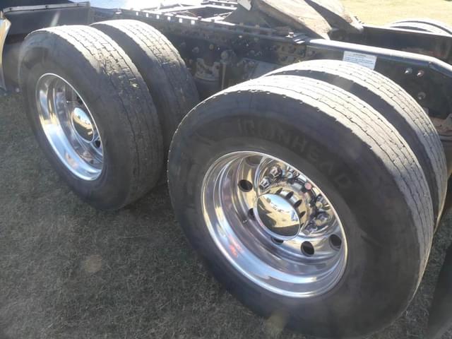 Image of Mack PI64T equipment image 4