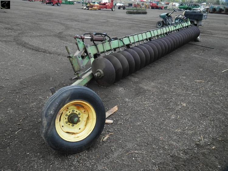 Main image John Deere 8500 3
