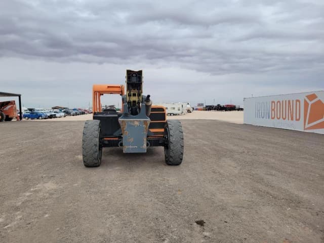 Image of JLG G9-43A equipment image 3