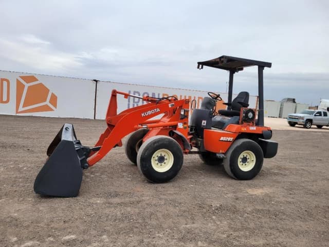 Image of Kubota R520S equipment image 1