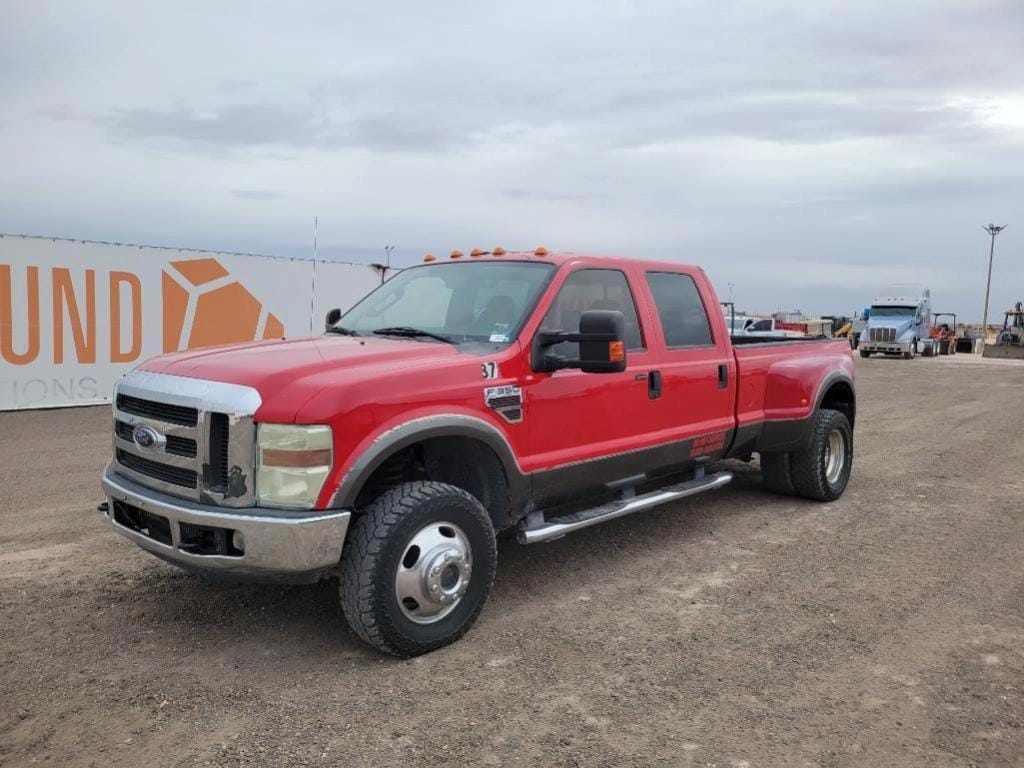 Ford F-350 Equipment Image0