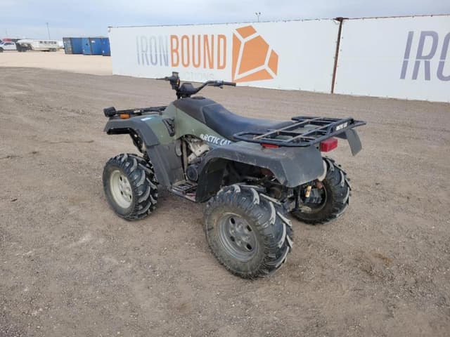 Image of Arctic Cat 500 equipment image 2