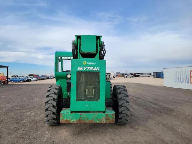 Image of Skytrak 6042 equipment image 3