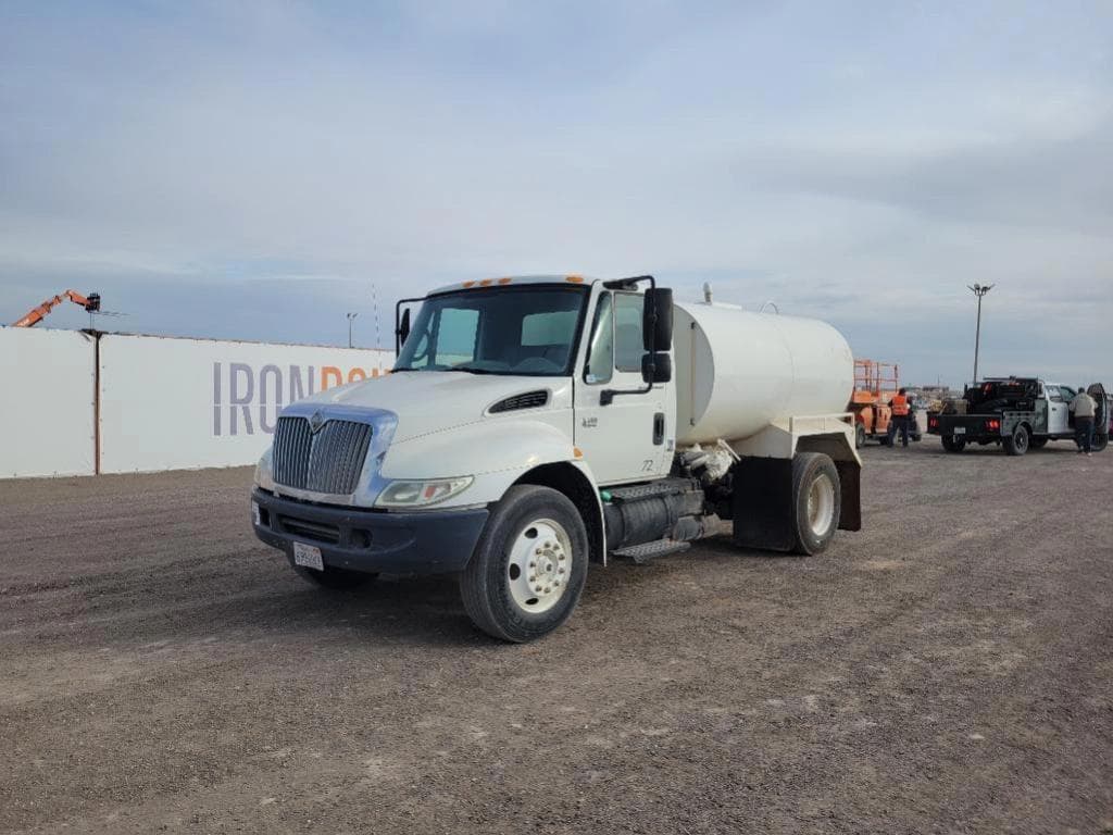 Image of International 4300 Primary image