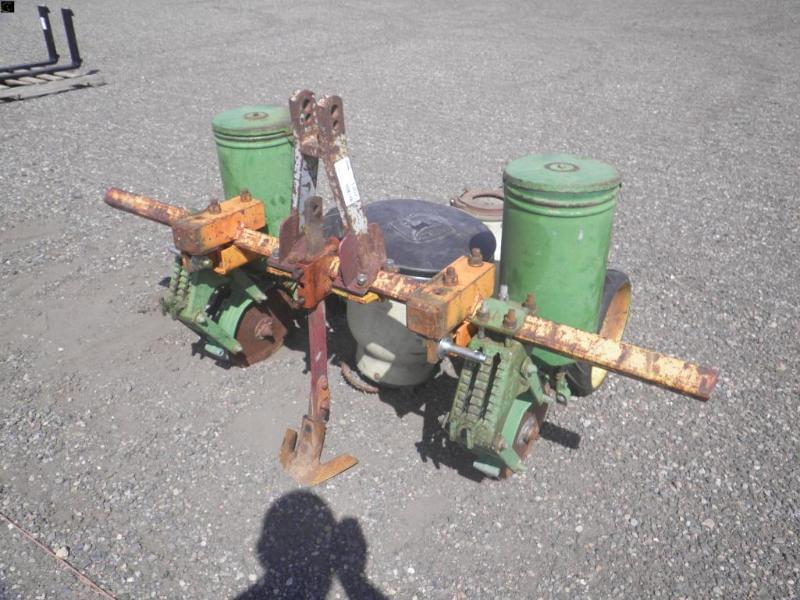 Image of John Deere 71 Primary image