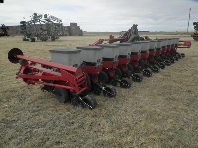 Image of Case IH 1200 equipment image 3