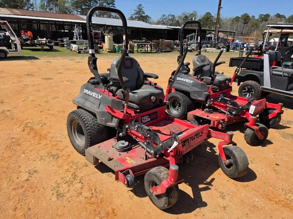 Image of Gravely Pro-Turn 260 Primary image