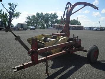 Main image New Holland 880