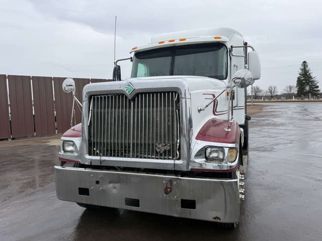 Image of International 9900I equipment image 2