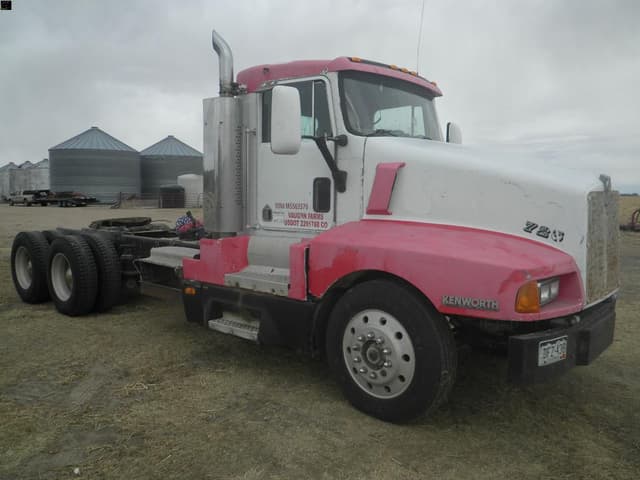Image of Kenworth T600 equipment image 3