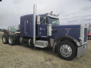 Main image Peterbilt 359