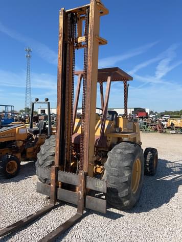 Main image Case 585E