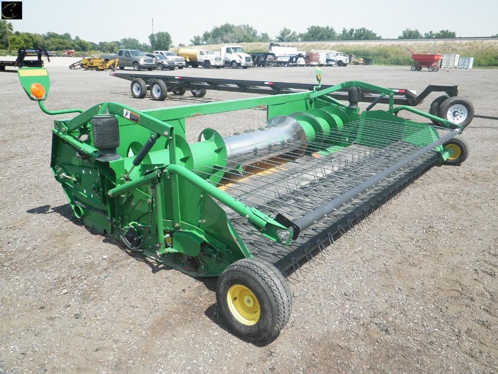 Main image John Deere 615P