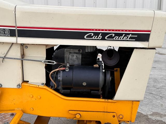 Image of Cub Cadet 129 equipment image 1