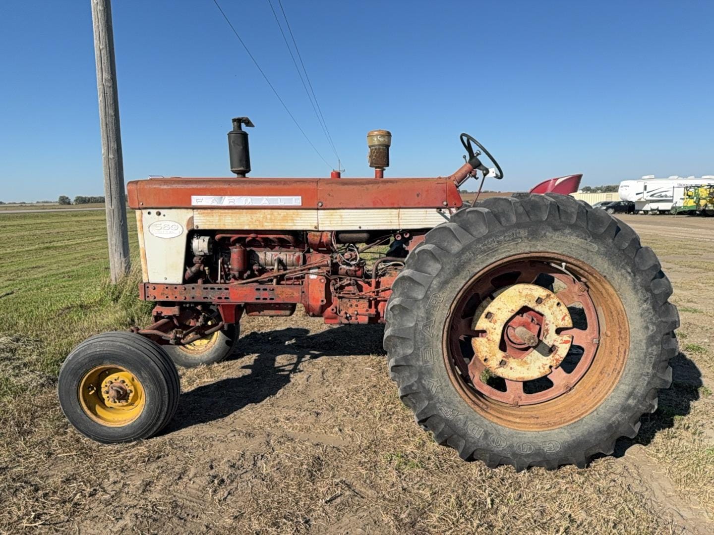 Farmall 560  Equipment Image0