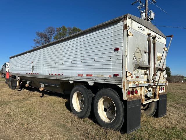 Image of Timpte Super Hopper equipment image 3