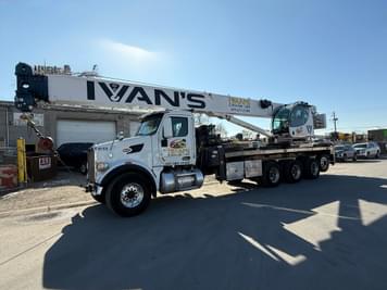 Main image Peterbilt 567