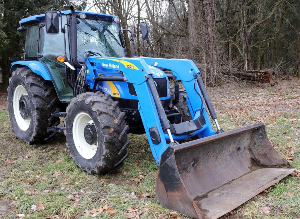 Main image New Holland T5070