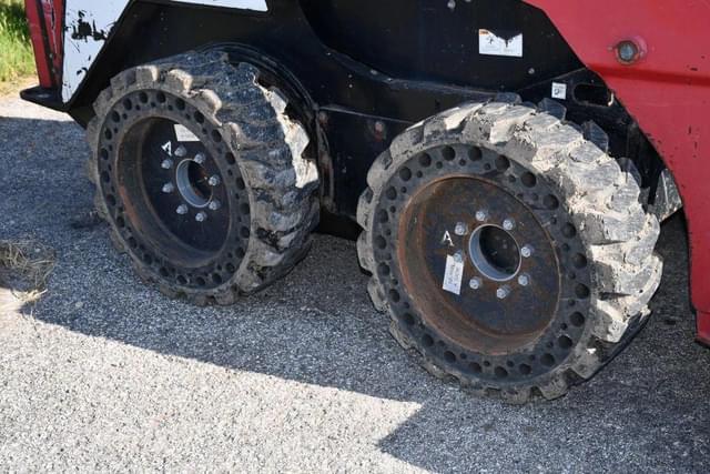 Image of Takeuchi TS50R equipment image 4