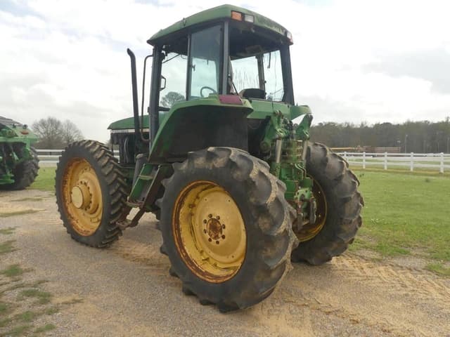 Image of John Deere 7510 equipment image 4