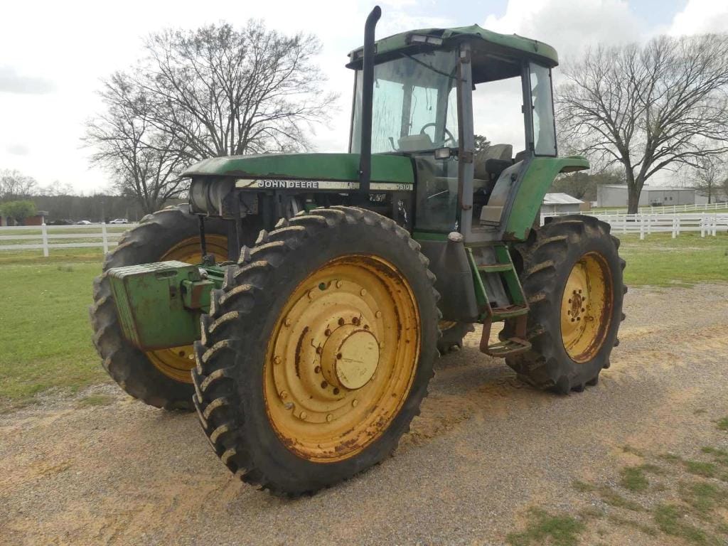 John Deere 7510 Equipment Image0