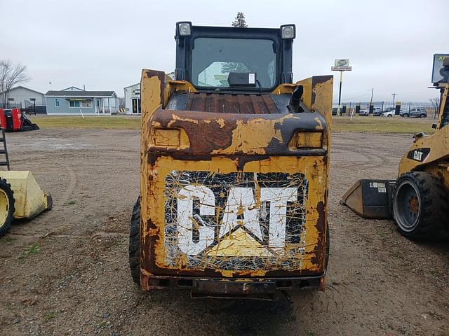 Image of Caterpillar 226B3 equipment image 3