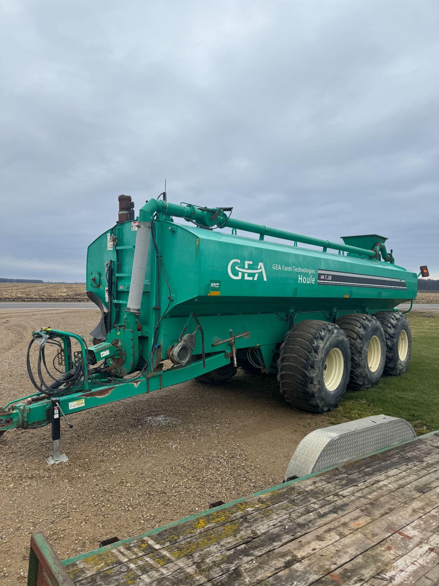 Main image Houle 7300