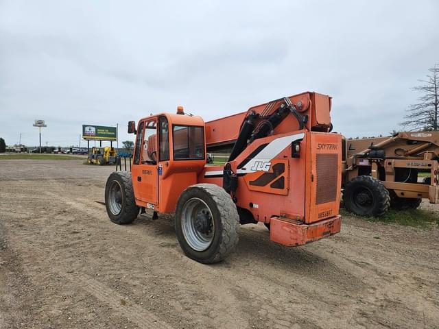 Image of JLG 8042 equipment image 2