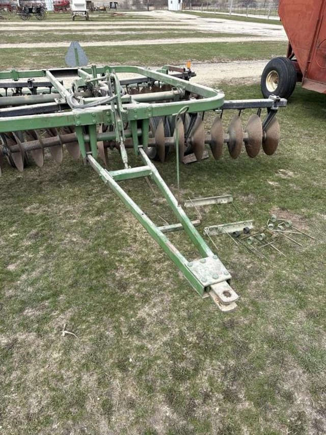 Image of John Deere 215 equipment image 2