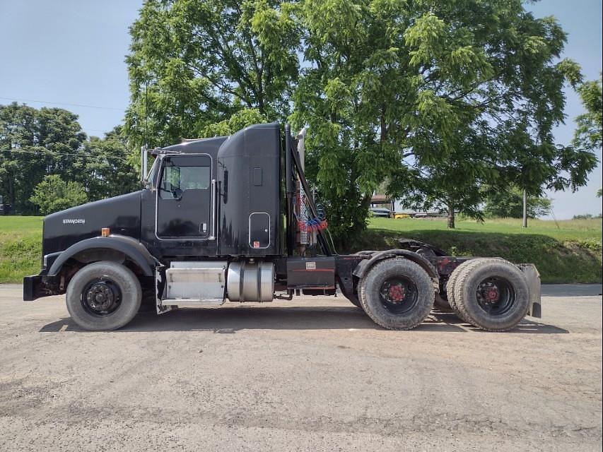 Image of Kenworth T800 Primary image