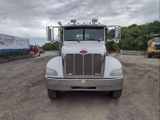Image of Peterbilt 337 equipment image 1