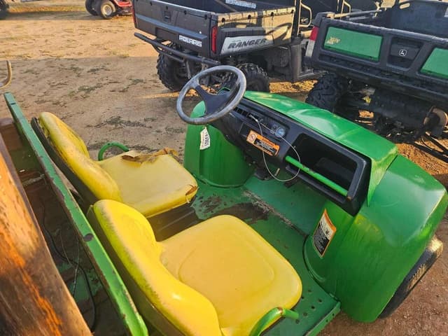 Image of John Deere GATOR TURF equipment image 4