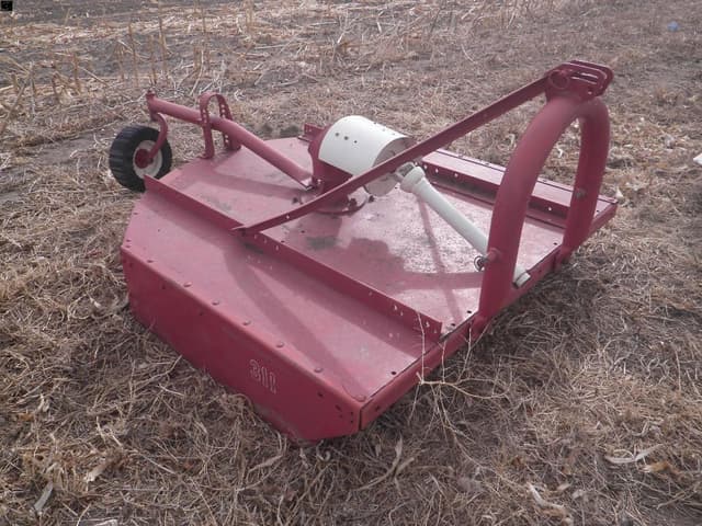 Image of International Harvester 311 equipment image 3