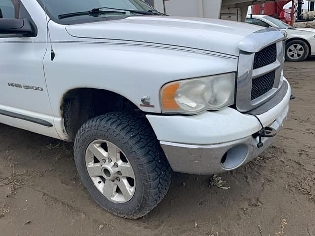Image of Dodge Ram 3500 equipment image 3