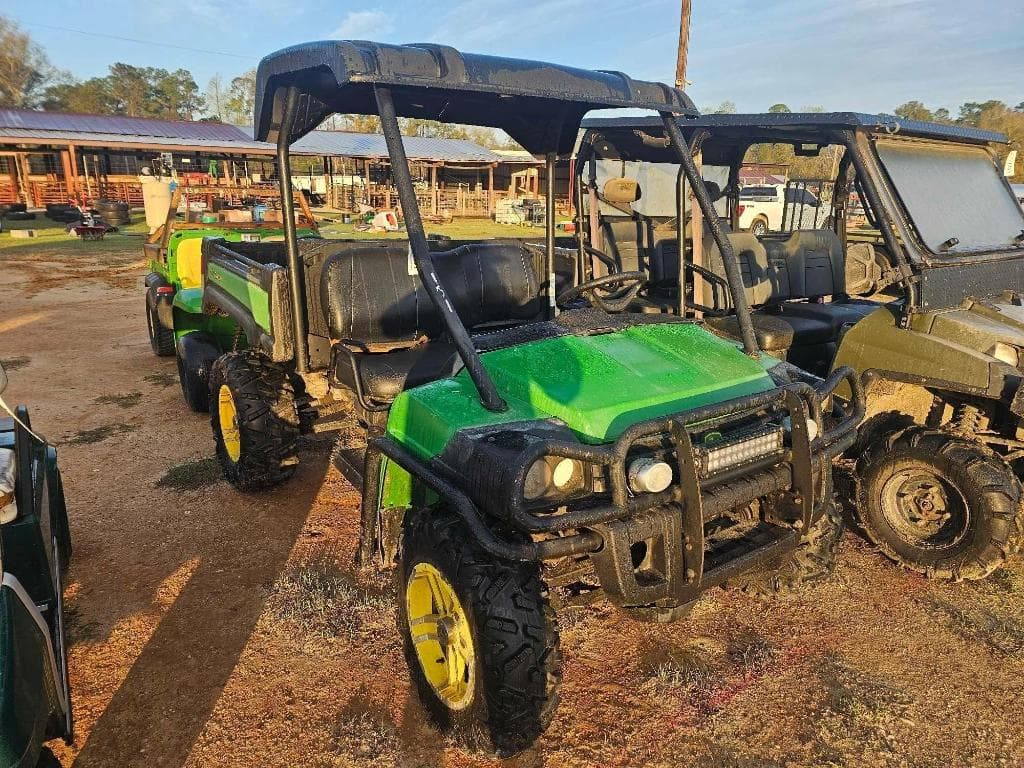 Image of John Deere Gator XUV Primary image