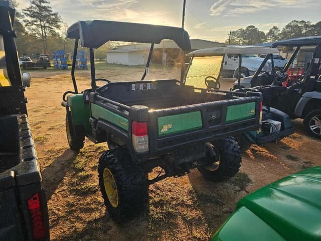 Image of John Deere Gator XUV equipment image 2