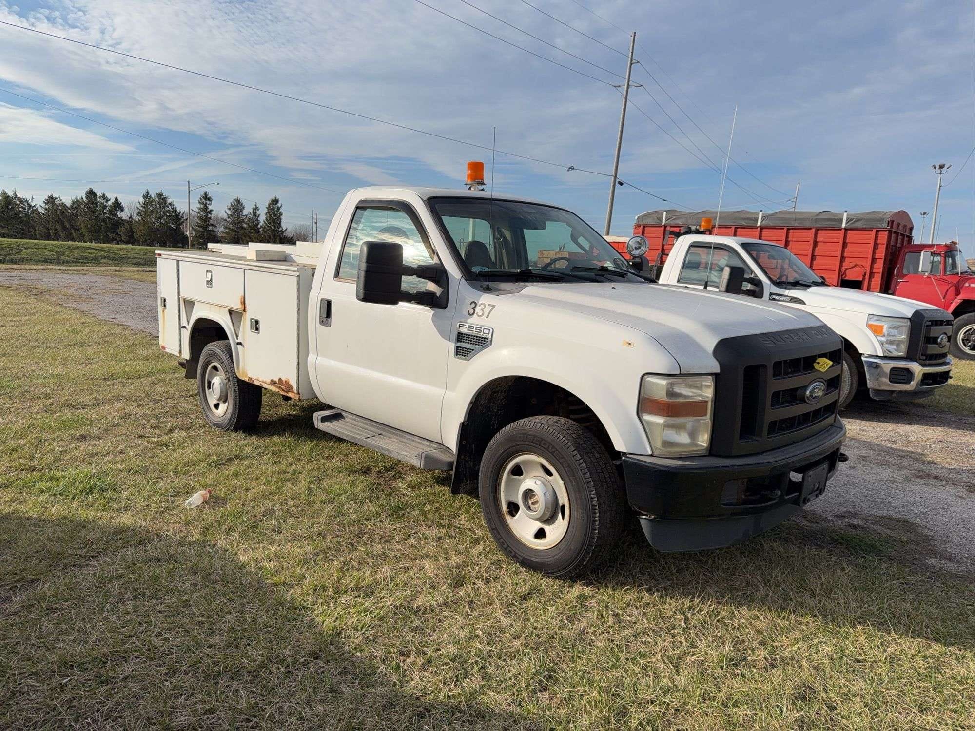 2008 Ford F-250 Equipment Image0