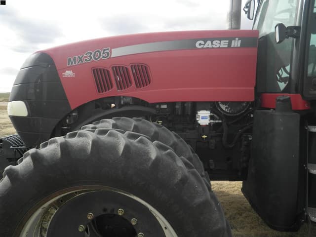 Image of Case IH MX305 equipment image 4