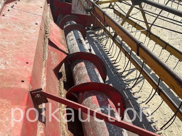 Image of International Harvester 101 equipment image 3