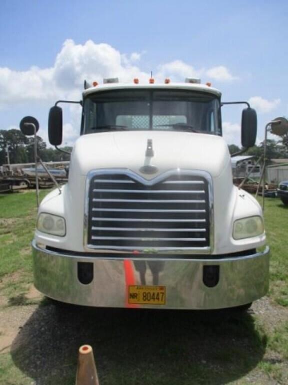 Image of Mack CXN613 equipment image 1