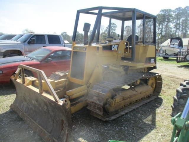 Image of Caterpillar D3C equipment image 3