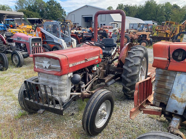 Image of Massey Ferguson 135 equipment image 2