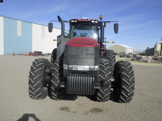 Image of Case IH Magnum 340 equipment image 1