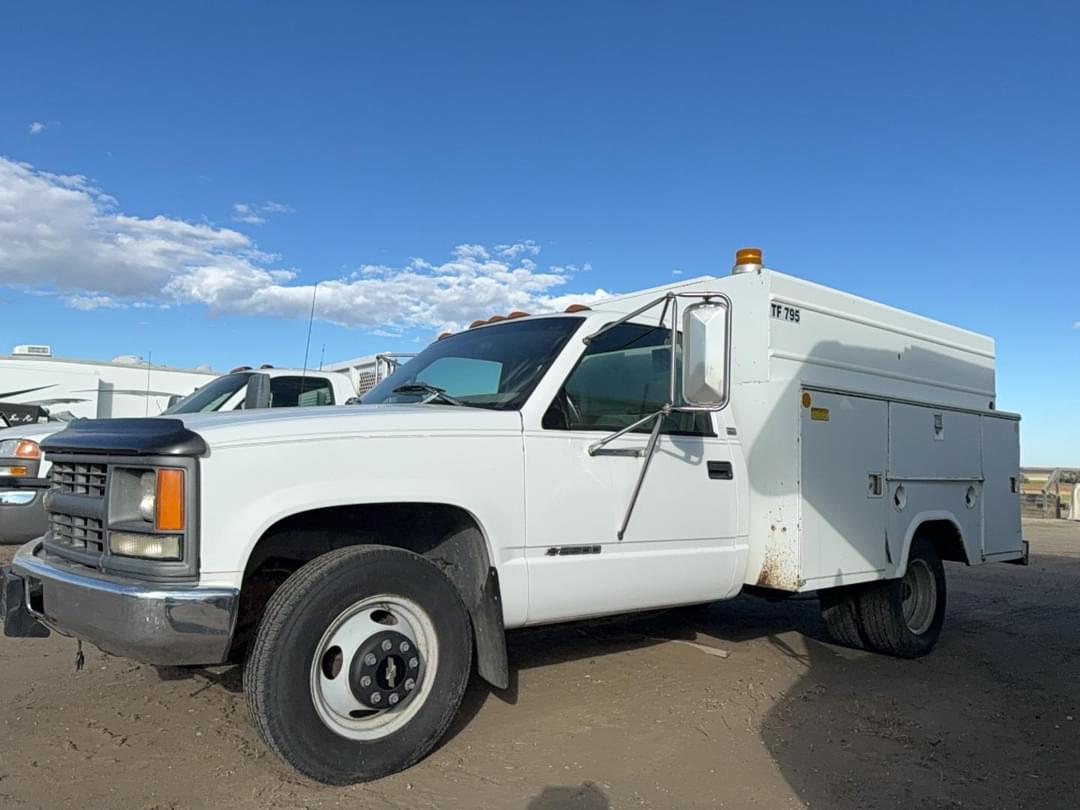 Image of Chevrolet 3500 Primary image